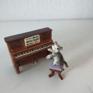 Miniature Ceramic Gray Cat at Brown Piano Figurine